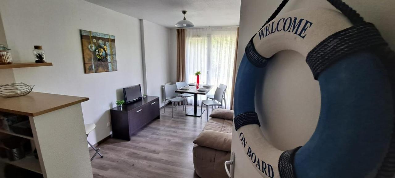 Le Voilier. Honfleur T2 Dans Residence Avec Piscine Экемовиль Экстерьер фото